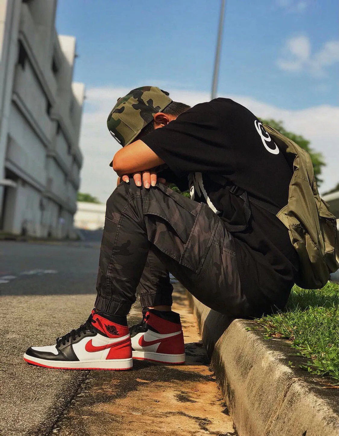 CE - AJ1 High Six Crowns Black and Red