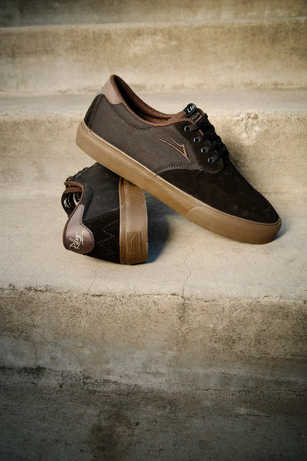 Lakai Shoes Riley 3 - Black/Gum Suede