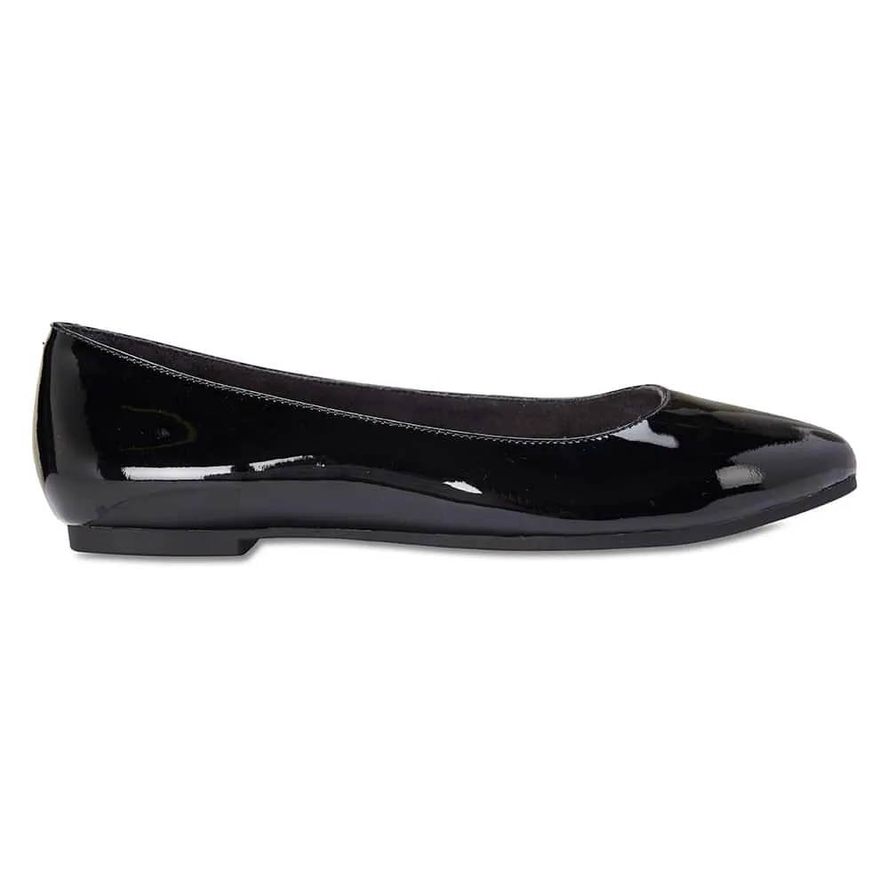 Lucia Flat in Black Patent